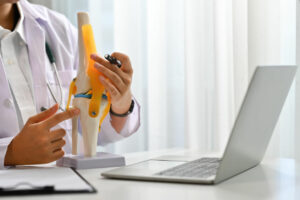 Torn Meniscus Surgeon in West Jersey